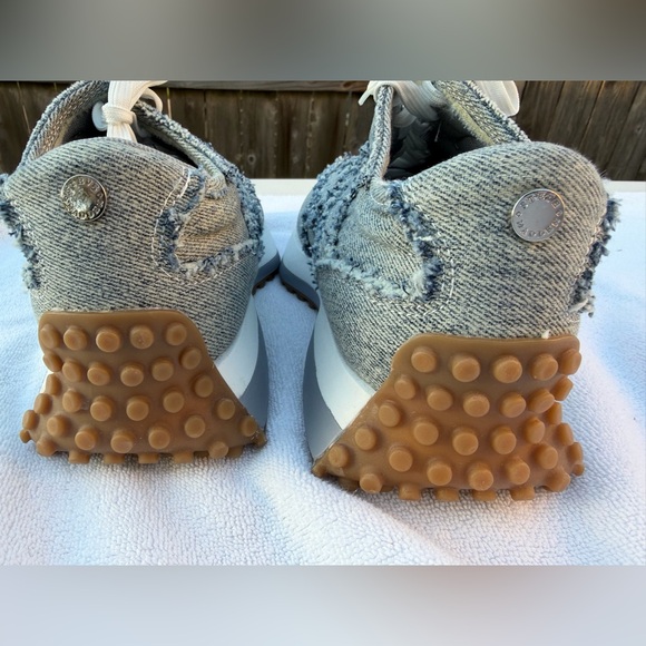 Steve Madden Denim Campo Textured Sneakers - Picture 6 of 8